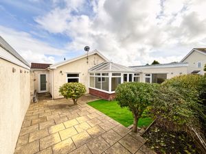 Photo 18- click for photo gallery